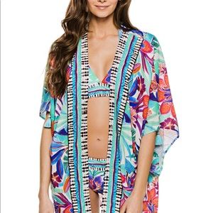$93 NEVER WORN La Blanca Designer Cover Up. Tropics Of Tropez Kimono. One size